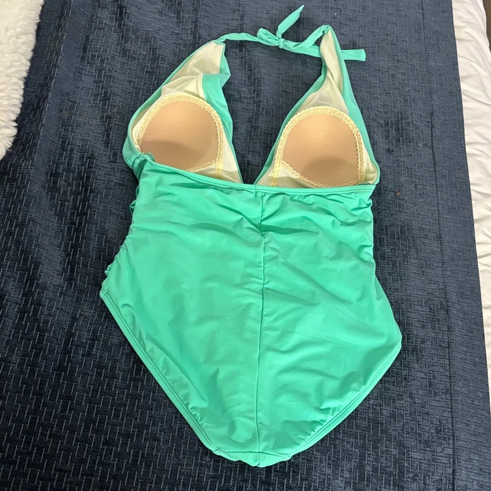 Ladies Green One Piece Swimsuit - Picture 2 of 3
